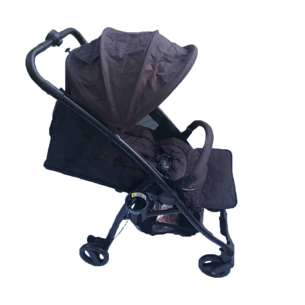 LIGHT DELUXE STROLLER